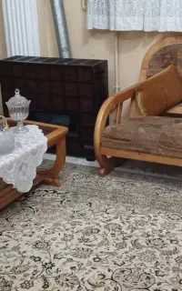 مبل و میز تلویزیون رایگان