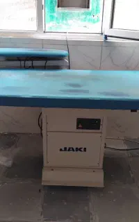 میز و مکش جکی