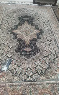 فرش حوض نقره ای..طرح هفتصد