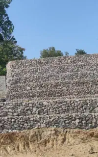 حفاظت زمین های رانشی