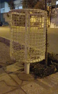 سطل زباله فنسی
