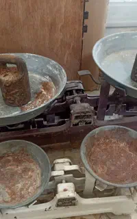 ترازو قدیمی