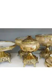 سرویس پذیرایی درباری