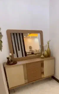 آینه و کنسول کاملآ