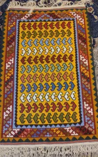 گلیم دستباف
