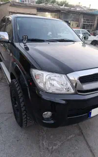 تویوتا هایلوکس ۲۰۱۱