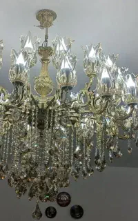 نصب لوستر وپرده وزیر کولری