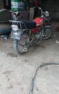 هندا۱۲۵