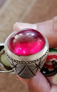 تعدادی انگشترنقره گردنی گوشواره سنگ وشمش ساچمه..