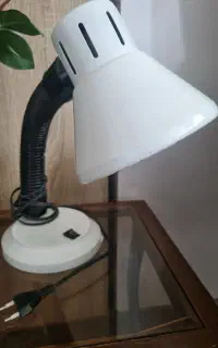 چراغ مطالعه