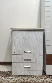 میز چرخ خیاطی