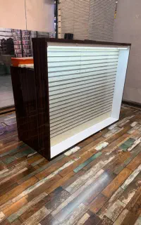 میز کار با کشو فروشگاهی