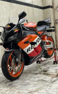 Cbr رپسول cb 1300 gsxr 600