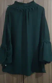شومیز سبز رنگ