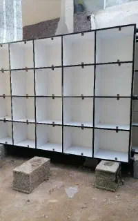 سه تا قفسه
