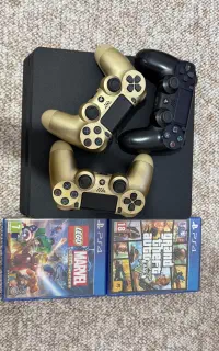 ps4 500 گیگ به همراه دسته اضافه و دیسک بازی