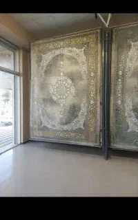 فرش زمینه مشکی مرینوس