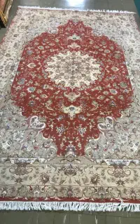 فرش تبریز گل ابریشم نفیس