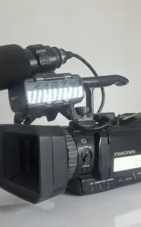 دوربین فیلمبرداری سونی nx70 full HD