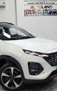 ام وی ام ایکس۳۳ اتومات سفید AutoLand
