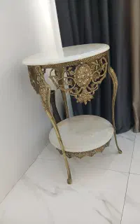 میزخاطره برنجی محکم وسنگین