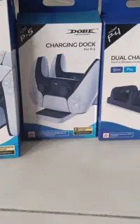 فروش تعدادی پایه شارژر پلی استیشن و Xbox