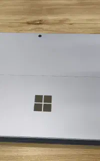 surface/pro8/pro7/فروشگاه اینتل