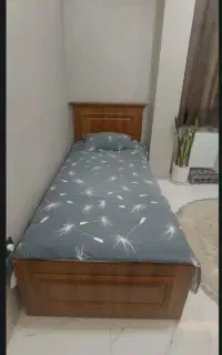 تخت نوجوان در حد نو