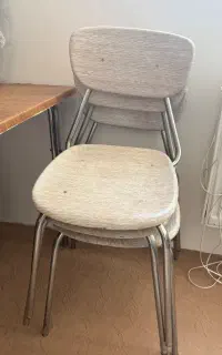 میز و صندلی چوبی