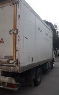 ایسوزو 6 تن بی رنگ