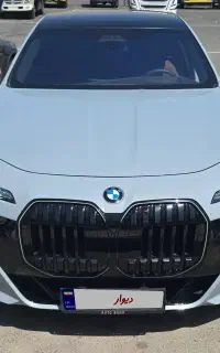 BMW 735i