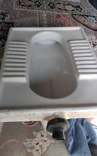 کاسه توالت ایرانی