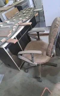 میز کامپیوتر و صندلی