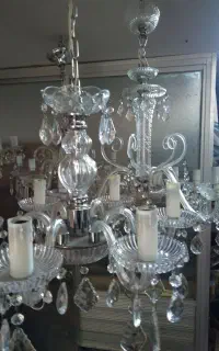 لوستر کریستالی خارجی