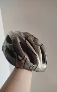 کلاه ایمنی دوچرخه