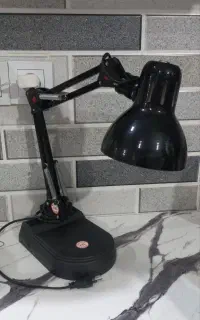چراغ مطالعه مهندسی
