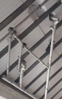 لوله کش گاز. لوله کش آب. لوله کش فاظلاب