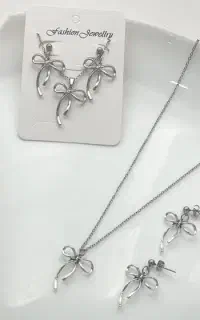 ست گردنبند و گوشواره