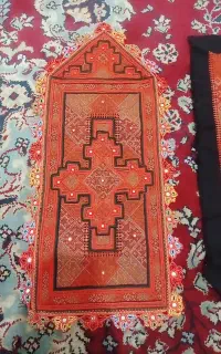 زی استین چرخ و دست