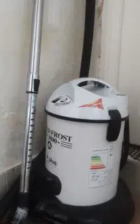 جاروبرقی گلدفرست