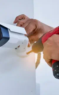 نصاب دوربین مداربسته و دزدگیر اماکن