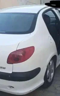 ۲۰۶آریان ۸۸