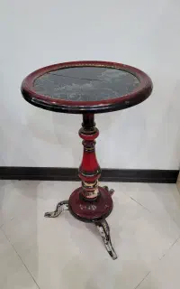 عسلی / زیر گلدونی