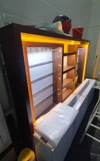 دکور ویترین مغازه تمام mdf لوازم جانبی موبایل