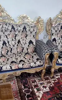 مبل سلطنتی شیک وراحت بسیار تمیز