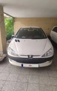 پژو ۲۰۶ v8