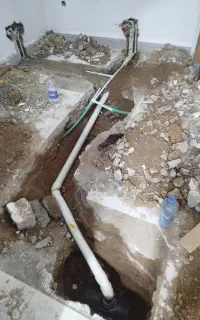 لوله کشی آب وفاضلاب و تعمیرات و تغیرات لوله گاز