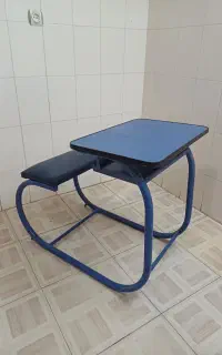 میز و صندلی تحریر