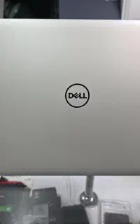 DELL5570