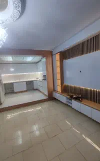 به یک برشکارو تعدادی کارگر نیمه ماهر نیازمندیم